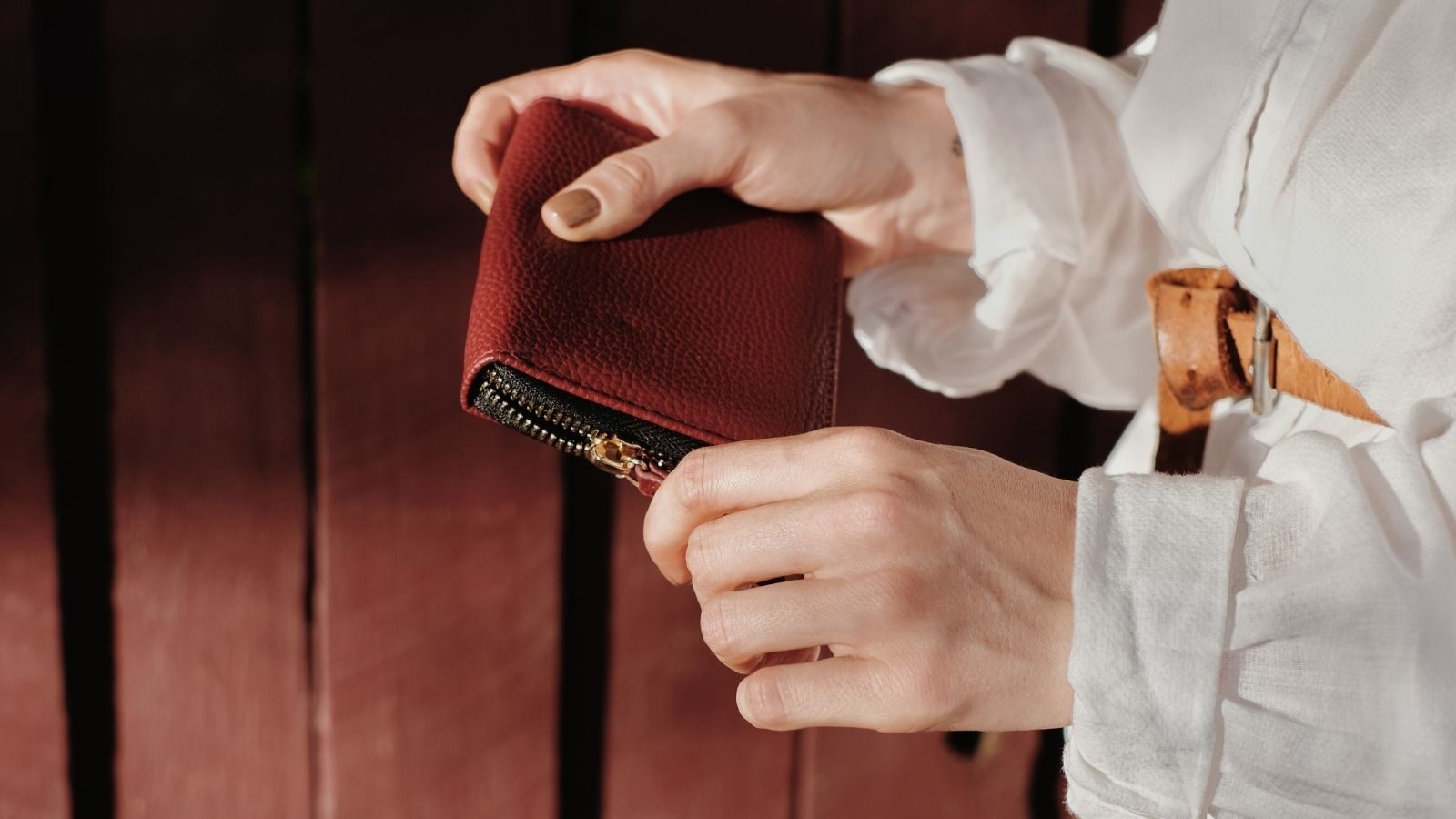 Menokind - Fakta om perimenopause — hedeture, humørsvingninger og alt derimellem Menokind - Fakta om perimenopause — hedeture, humørsvingninger og alt derimellem